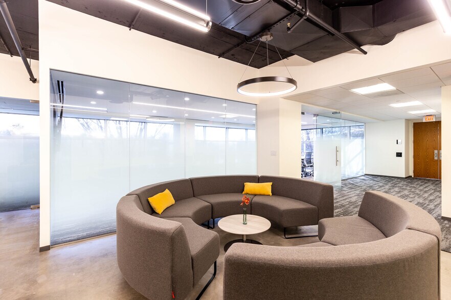 More Photos Of 1900 Campus Commons Dr, Reston Unknown For Lease