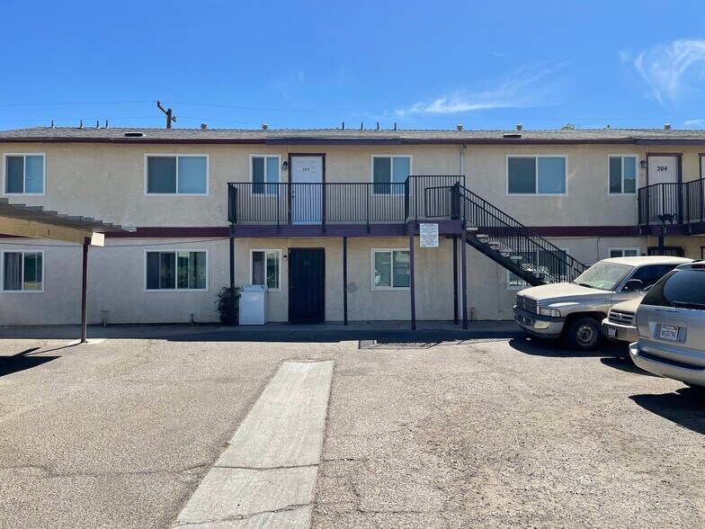 More Photos Of 429 S Backer Ave, Fresno Apartments For Sale