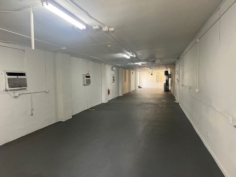 More Photos Of 4228 York St, Denver Warehouse For Sale