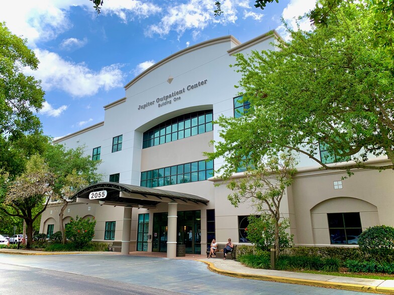 Primary Photo Of 2055 N Military Trl, Jupiter Medical For Lease