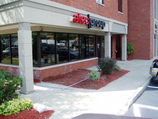 More Photos Of 1762 Central Ave, Colonie Office For Lease