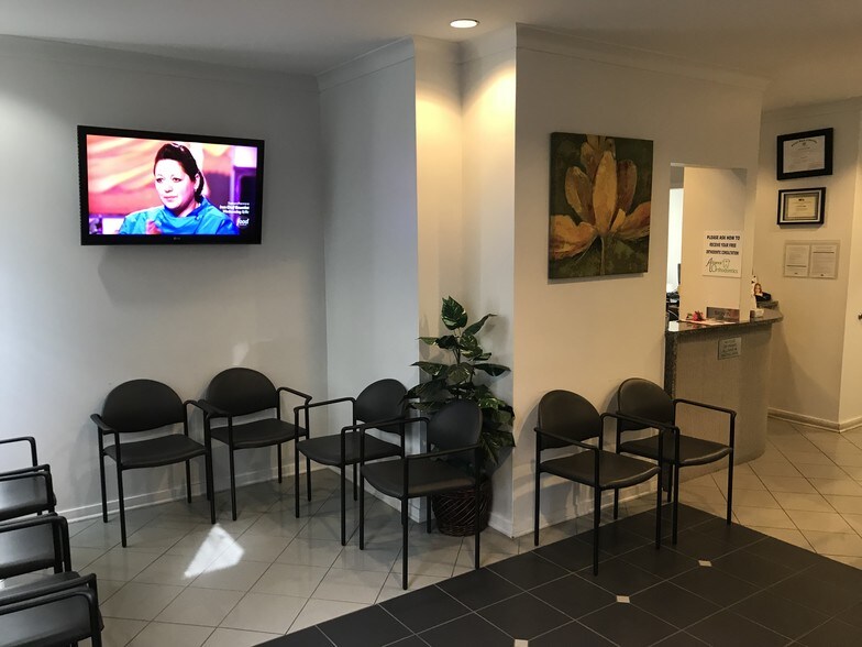 More Photos Of 275 14th St NW, Atlanta Medical For Lease
