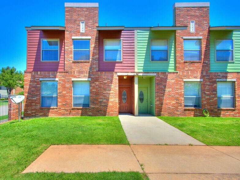 More Photos Of 1300 12th Ave SE, Norman Apartments For Lease