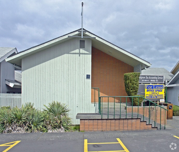 More Photos Of 5920 100th St SW, Lakewood Medical For Sale