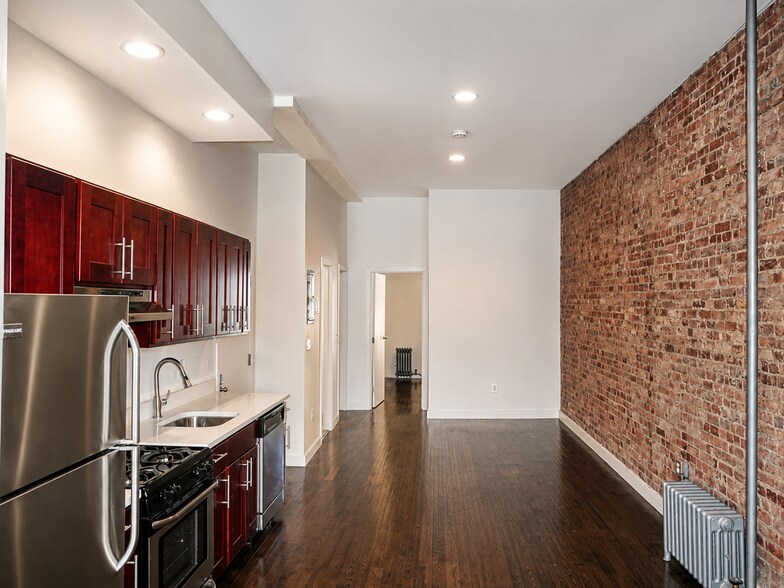 More Photos Of 308 Tompkins Ave, Brooklyn Apartments For Sale