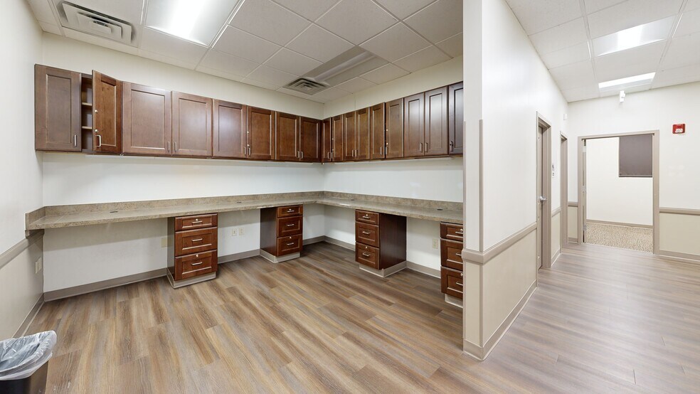 Primary Photo Of 2200-2202 W Spring Creek Pky, Plano Office For Lease