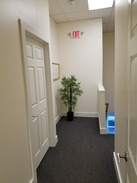 More Photos Of 29 E Market St, Corning Office Residential For Lease