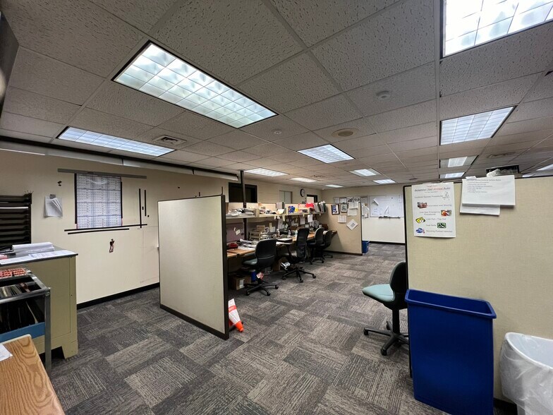 More Photos Of 1717 10th Ave, Menominee Industrial For Sale