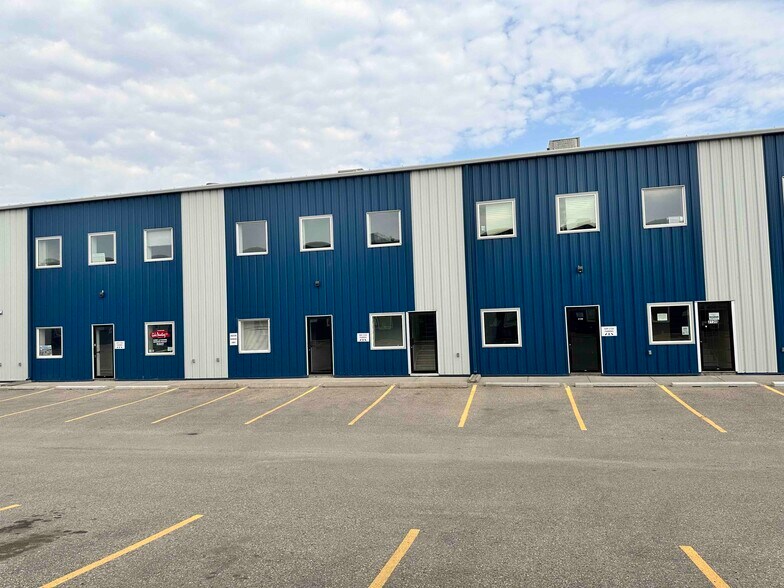 More Photos Of 8800 Venture Ave SE, Calgary Warehouse For Sale