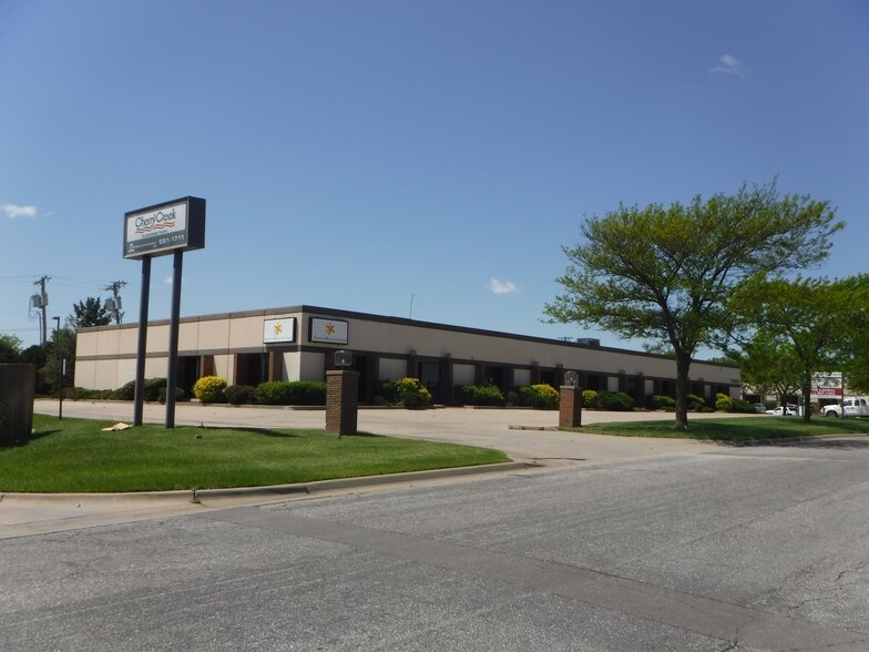 More Photos Of 7803 E Osie St, Wichita Research And Development For Lease