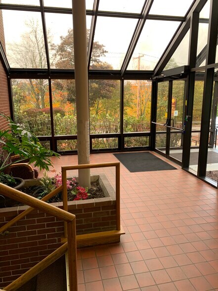 Primary Photo Of 76 Summer St, Fitchburg Medical For Sale