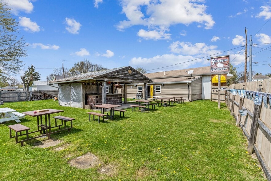 More Photos Of 297 N Main St, Dunkirk Bar For Sale