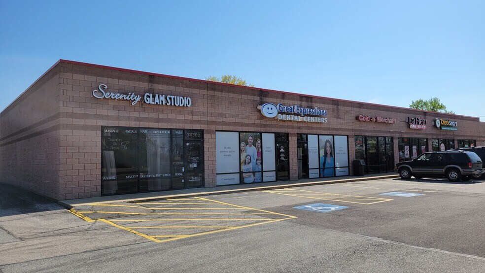 More Photos Of 34302 Euclid Ave, Willoughby General Retail For Lease