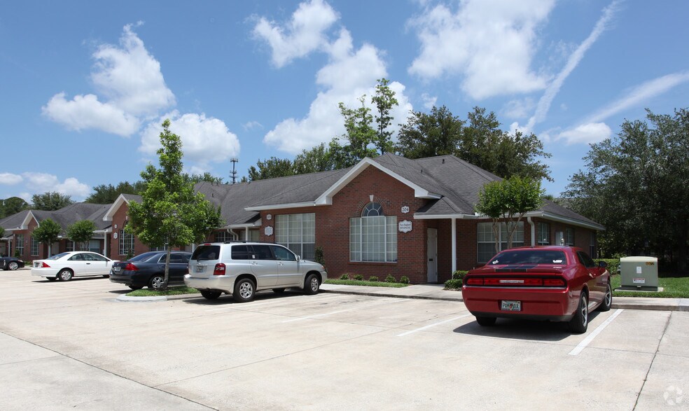 More Photos Of 8825 Perimeter Park Blvd, Jacksonville Office For Lease