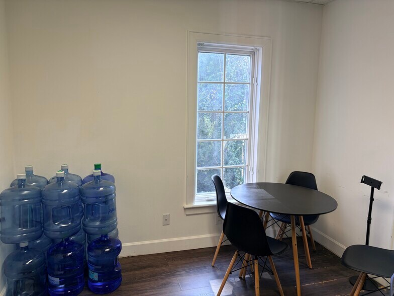 More Photos Of 12000 N Dale Mabry Hwy, Tampa Office For Lease