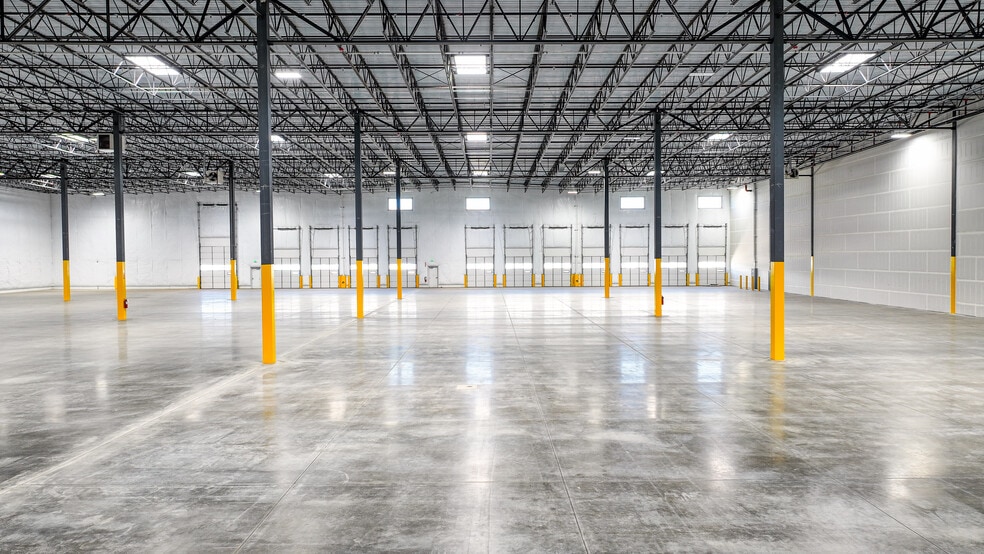 More Photos Of 7450 Clayton St, Denver Warehouse For Lease