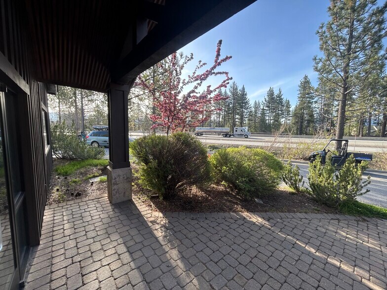 More Photos Of 10775 Pioneer Trl, Truckee Office For Lease