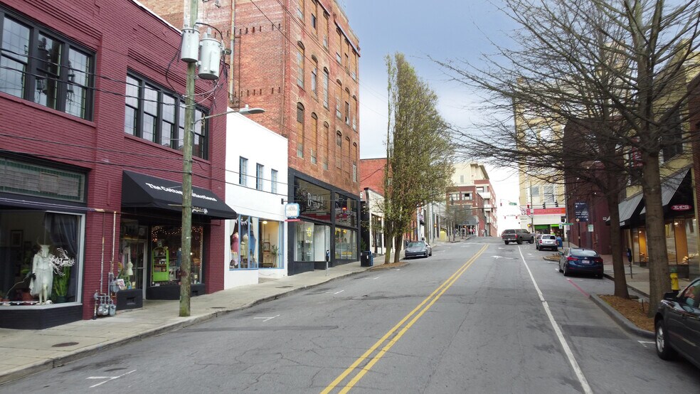 More Photos Of 28 N Lexington Ave, Asheville Storefront Retail Residential For Sale