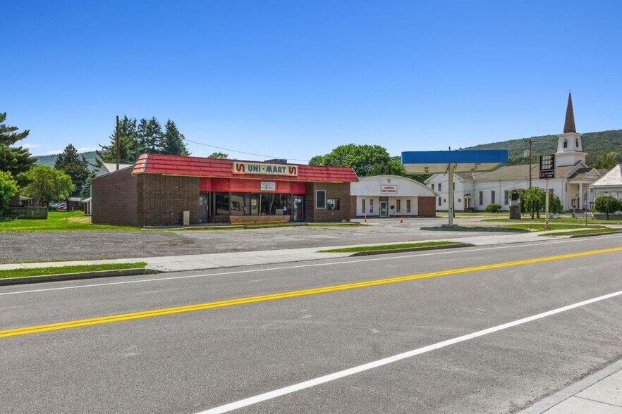 More Photos Of 2 E Main St, Canisteo Convenience Store For Sale