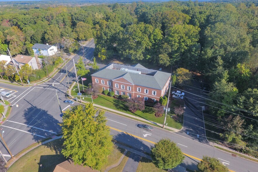 More Photos Of 2 Forest Ave, Oradell Medical For Sale