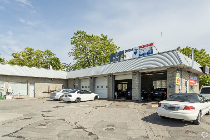 More Photos Of 554-558 Av Michel-Jasmin, Dorval Auto Dealership For Sale