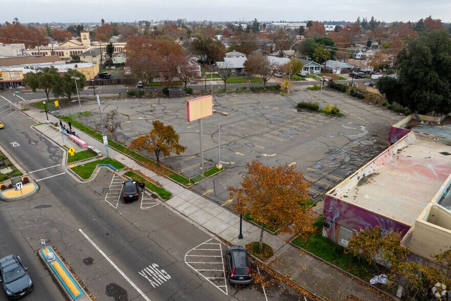 More Photos Of 1830 Del Paso Blvd, Sacramento Land For Sale