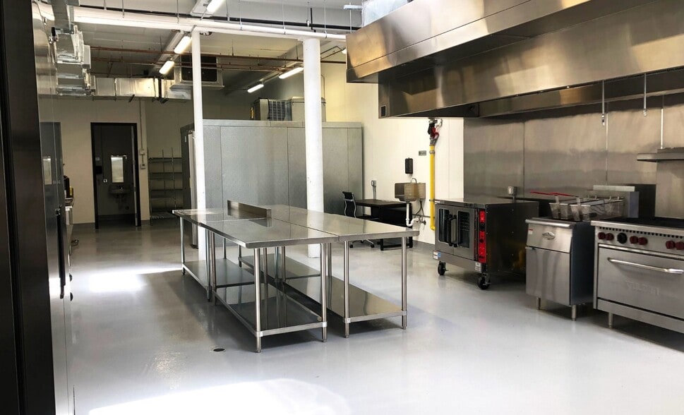 More Photos Of 7700 NW 7th Ave, Miami Food Processing For Lease