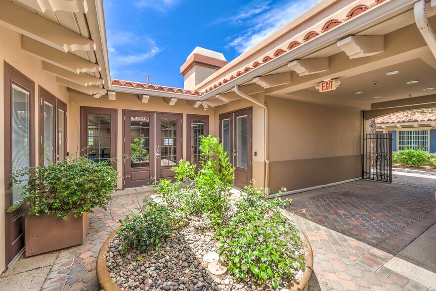 More Photos Of 3183 E Warm Springs Rd, Las Vegas Office For Sale