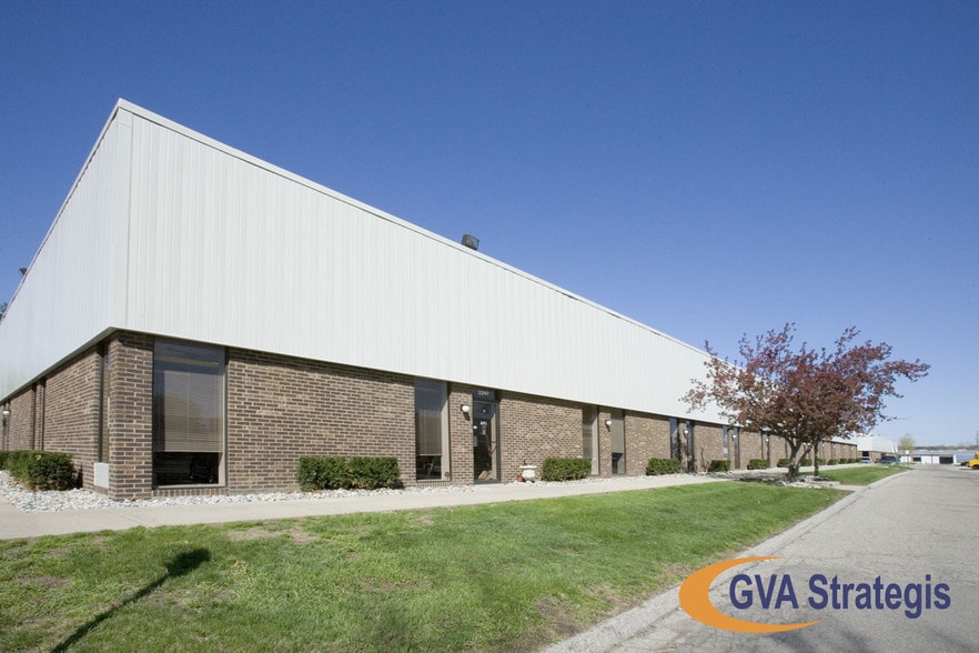 More Photos Of 2231-2243 Star Ct, Rochester Hills Warehouse For Lease