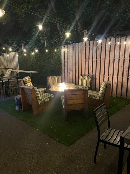 More Photos Of 4570 Main St, Manchester Center General Retail For Sale