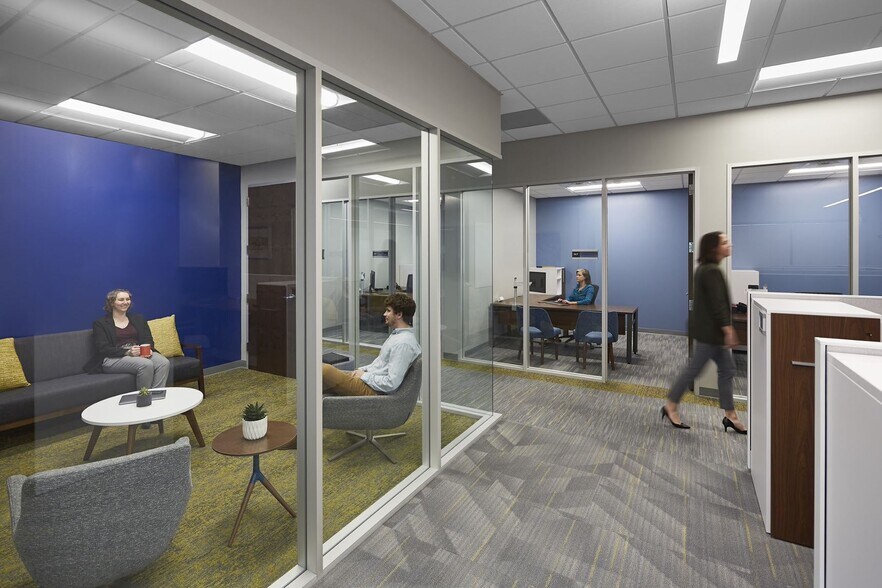 More Photos Of 2000 CentreGreen Way, Cary Unknown For Lease