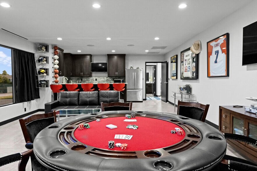 More Photos Of 2471 N Nc-16 Hwy, Denver Warehouse For Lease