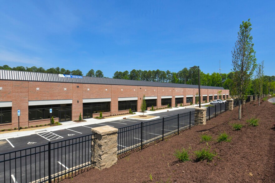 More Photos Of 1001 Hill Dr, Durham Unknown For Lease