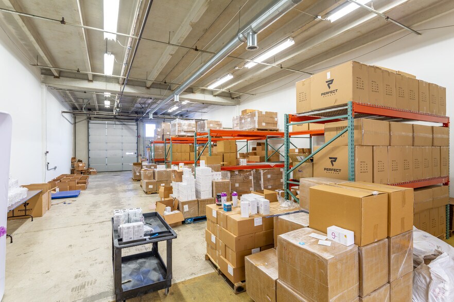 More Photos Of 1701 Quincy Ave, Naperville Light Distribution For Lease