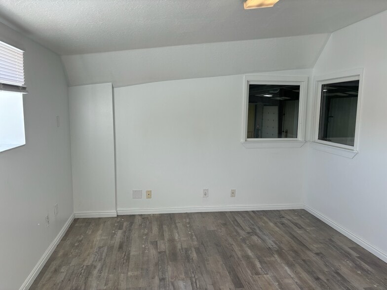More Photos Of 6658 S 89 Hwy, Ogden Light Manufacturing For Lease