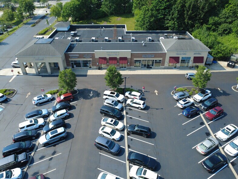 More Photos Of 8263-8383 Chippewa Rd, Brecksville Unknown For Lease