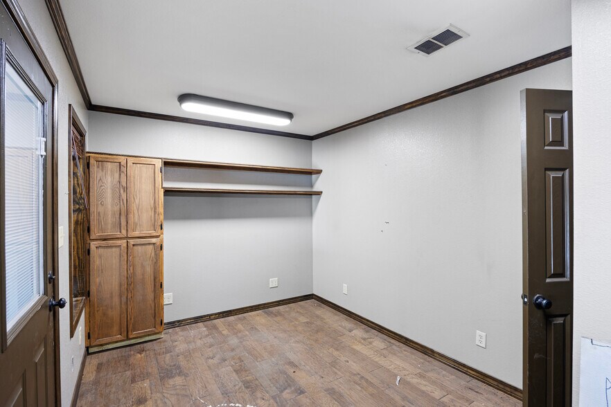 More Photos Of 8411 US Highway 64 W, Russellville Industrial For Sale