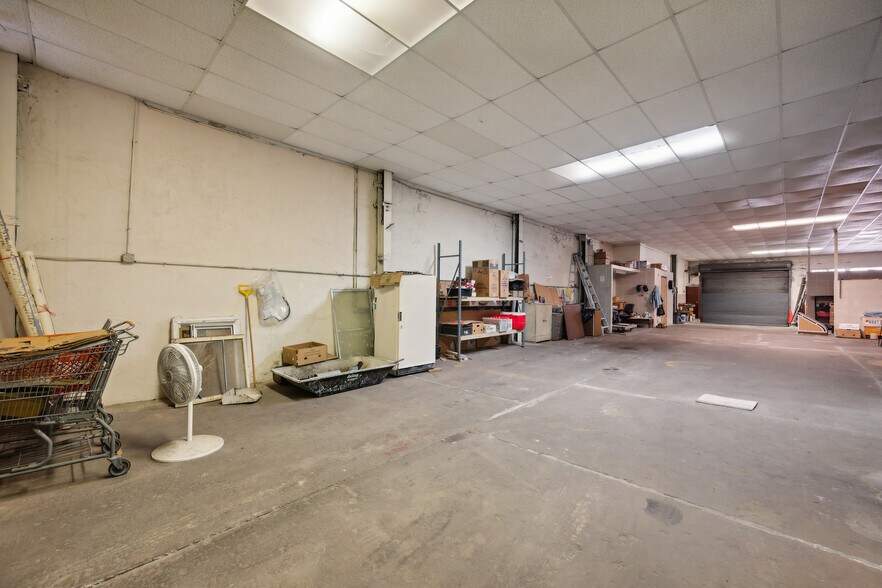 More Photos Of 1326 S 20th St, Philadelphia Warehouse For Sale