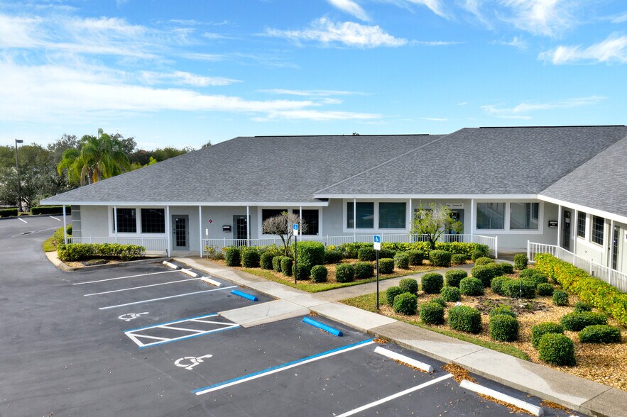 More Photos Of 3311-3345 Medical Hill Rd, Sebring Medical For Lease