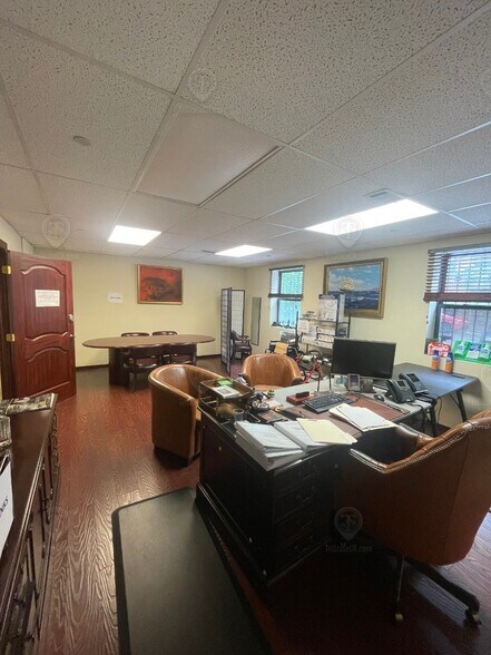 More Photos Of 251 E 5th St, Brooklyn Office Residential For Lease