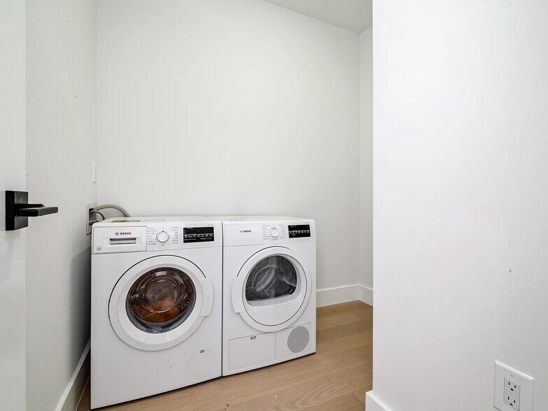 More Photos Of 237 W 72nd St, New York Apartments For Sale