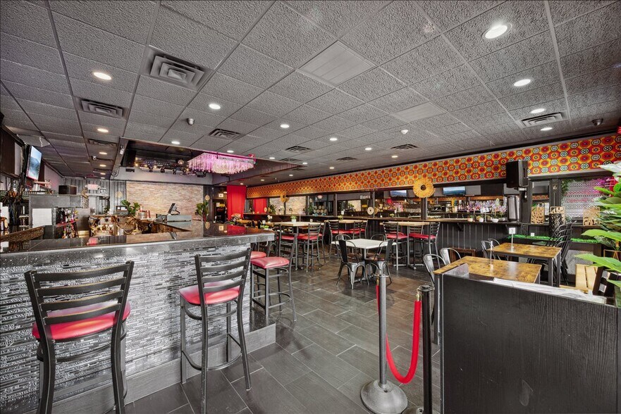 More Photos Of 437 Main St, West Orange Restaurant For Sale