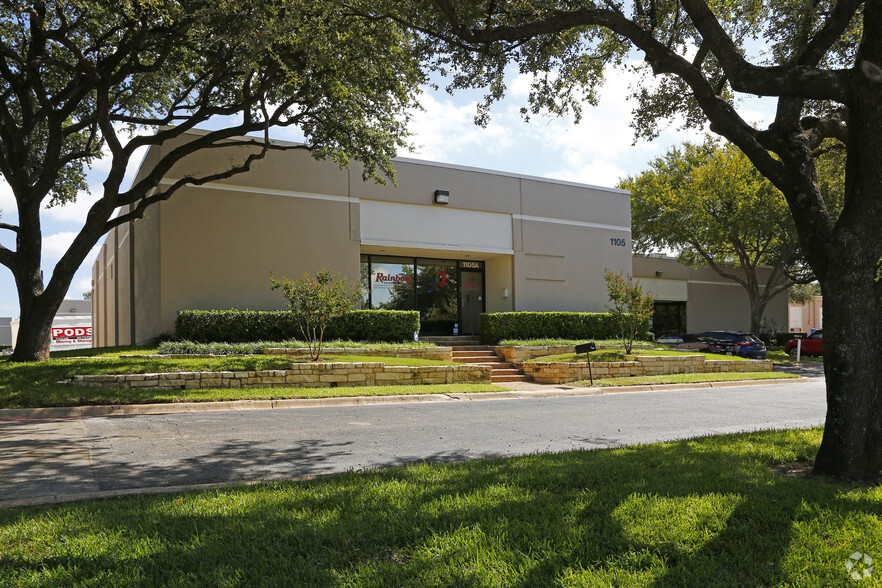 Primary Photo Of 1109 S Airport Cir, Euless Unknown For Lease