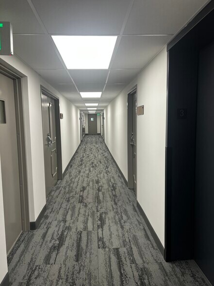 More Photos Of 2929 E Commercial Blvd, Fort Lauderdale Office Residential For Lease