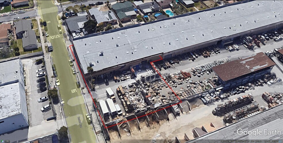 More Photos Of 11949 Borden Ave, San Fernando Warehouse For Lease