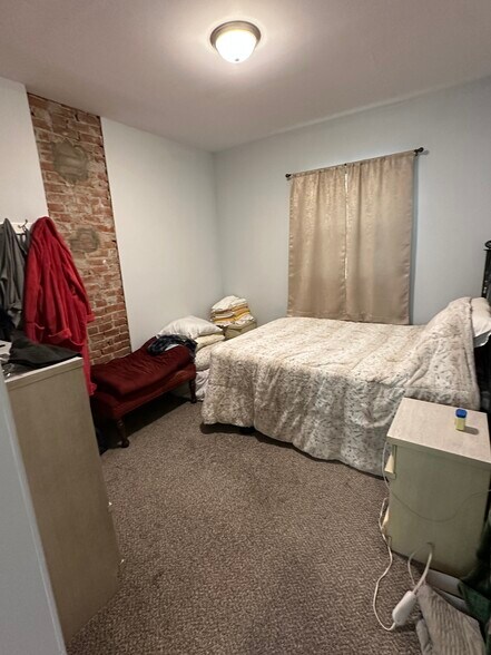More Photos Of 18 Ingersoll Ave, Schenectady Apartments For Sale