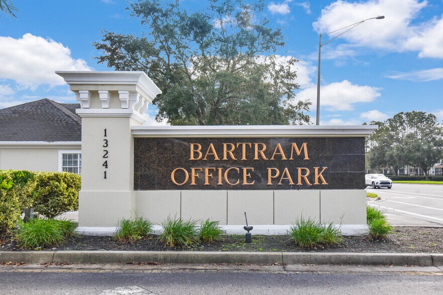 More Photos Of 13241 Bartram Park Blvd, Jacksonville Medical For Sale
