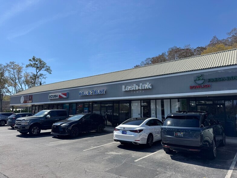 Primary Photo Of 10412-10424 N Dale Mabry Hwy, Tampa Unknown For Lease