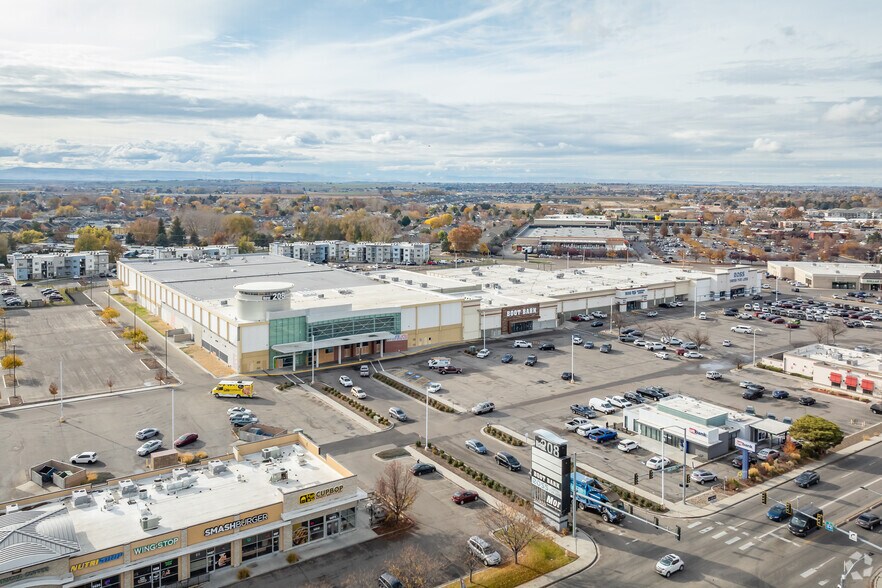 More Photos Of 1509 Caldwell Blvd, Nampa General Retail For Sale