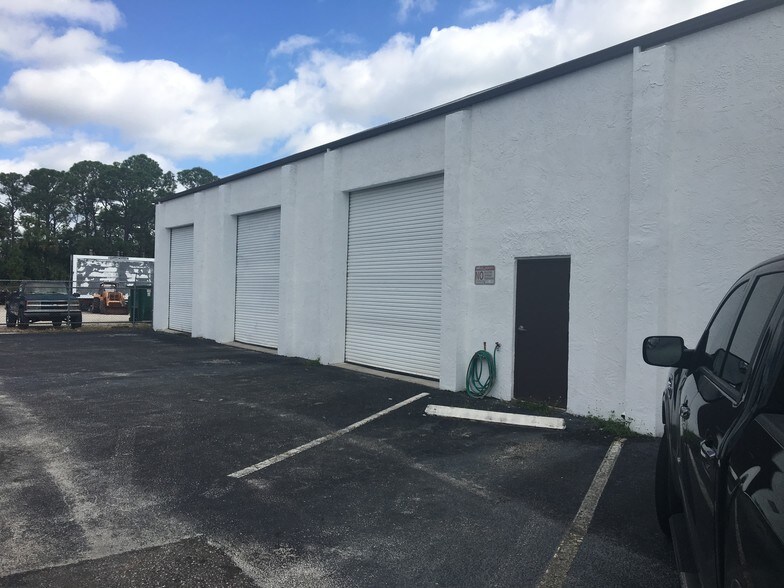 More Photos Of 2890 Harper Rd, Melbourne Industrial For Lease